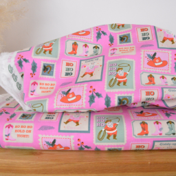 Tissu coton Noël western rose – Yee-Haw Holidays – Cotton + Steel