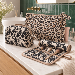 Panneau à coudre : trousse de toilette, pochette et pochette à maquillage Léopard