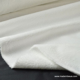 tissu éponge ultra douce 1 face grattée et une face velours coloris blanc et vendu au mètre