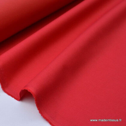 Tissu gabardine imperméable polyester coton rouge x50cm