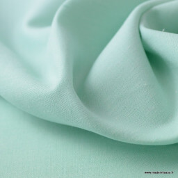 Tissu popeline coton uni tissé teint chambray coloris Vert MENTHE x1m