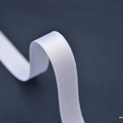 Ruban SATIN double face BLANC , 10 mm, au mètre
