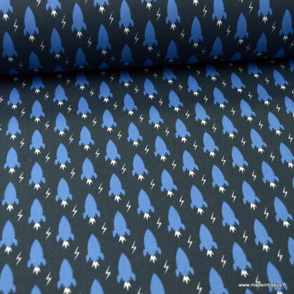 Tissu coton Fuzmini motifs Fusées fond bleu nuit - Oeko tex