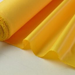 Tissu polyester jaune or déperlant pour parapluie .