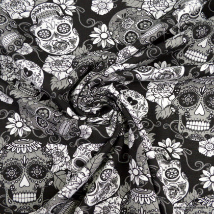 Tissu jersey motifs têtes de mort Calaveras blanc et noir - Oeko tex