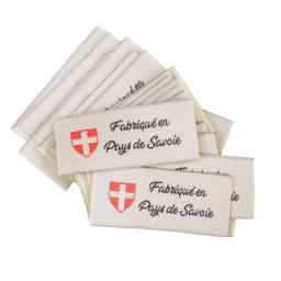 Etiquette tissée à coudre message "Fabriqué en Pays de Savoie" 20x45mm