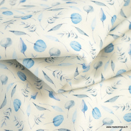 Tissu Popeline Bio motif feuillage bleu fond blanc cassé - oeko tex 