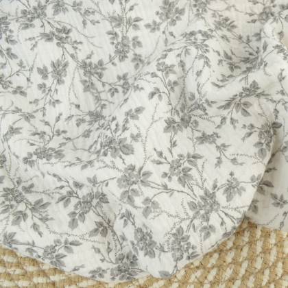 Double gaze de coton Bio & oeko tex Jeannine motifs fleurs grises fond Blanc