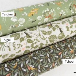 Tissu cretonne coton Tatuine motifs animaux et feuillage exotique romarin -  oeko tex