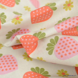 Tissu coton Enduit Mika motifs fraises