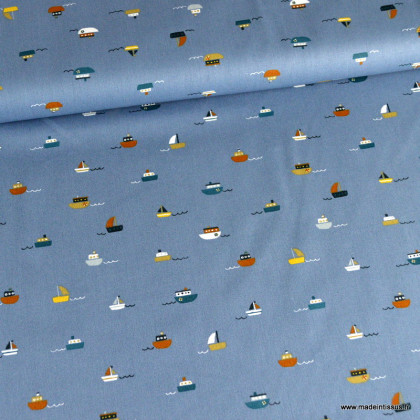 Tissu popeline Bio motifs bateaux "Boats"  by Poppy fond bleu - Oeko tex