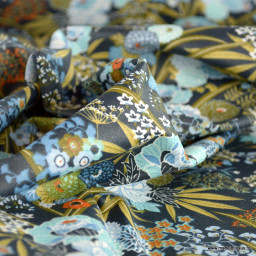 Tissu coton Enduit Harmonie motifs fleurs japonaises fond indigo