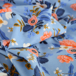 Tissu Rifle Paper en coton imprimé floral fond bleu - collection Birch Floral