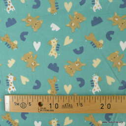 Tissu Coton Zolane motif girafes, coeurs et peluches - OEKO TEX classe 1