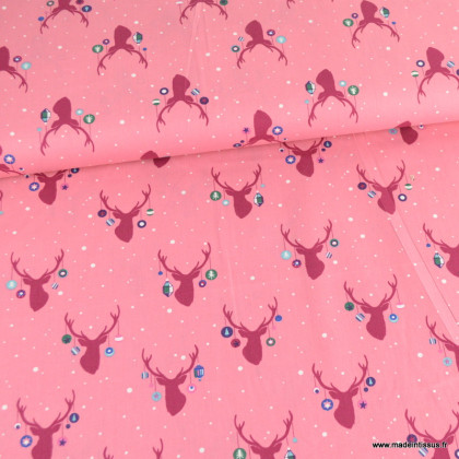 Tissu de Noël motif têtes de rennes fond rose - Oeko tex