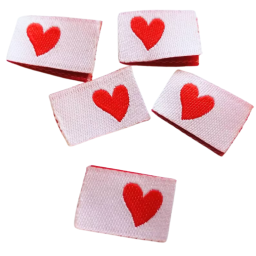 Lot de 5 étiquettes tissées pliées - Coeur rouge
