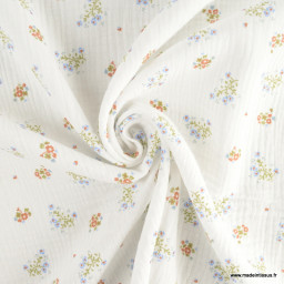 Tissu Double gaze Zoli motif fleurs blanc et bleu - oeko tex