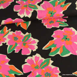 Tissu twill Viscose motif fleurs fuchsia fond noir