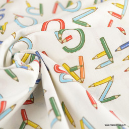 Tissu popeline motifs lettres en crayons de couleur - Oeko tex