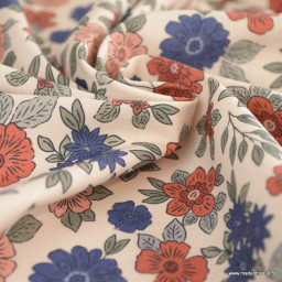 Tissu popeline Marion motif fleurs bleu et brique fond ecru - exclusif