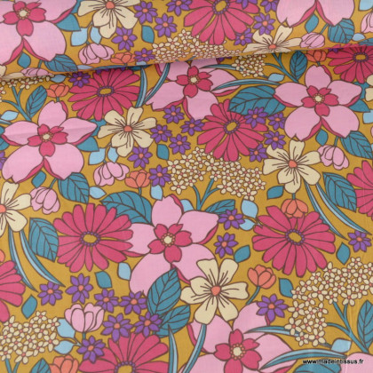Tissu coton imprimé William fleurs roses fond Camel - Oeko tex