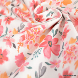 Tissu coton Felis motif fleurs aquarelle roses fond blanc