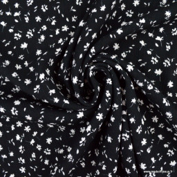 1 coupon de 54 cm  Tissu crêpe de Viscose froissé motif fleur fond noir