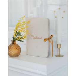 Livre Mon trousseau de naissance à coudre