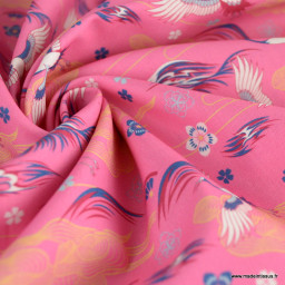 Tissu popeline motifs fleurs et Grues japonaises fond Rose - Oeko tex