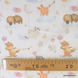 Tissu Coton Mouna motif animaux et ballons fond blanc - OEKO TEX