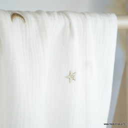 Tissu Double gaze brodée lunes et étoiles fond Milk - OEKO TEX