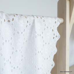 Tissu broderie anglaise coton Blanc - Quitterie