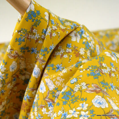 Tissu Viscose Anaïs motifs fleurs fond Safran - oeko tex
