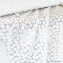 Tulle brodé stretch Izia - Blanc