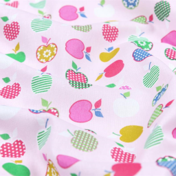 Tissu cretonne Granny motif pommes fond rose - oeko tex