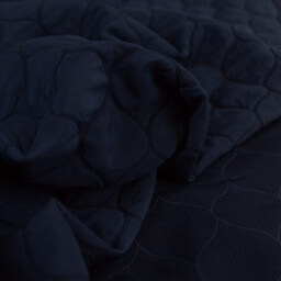 Tissu matelassé losange Silvio coloris bleu marine