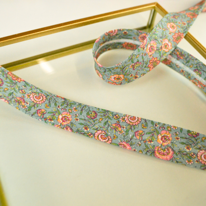 Biais replié motifs fleurs Paisley Bleu