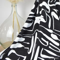 Tissu crêpe de Viscose motif abstrait fond Noir