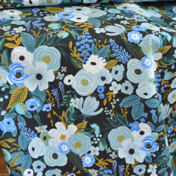 Tissu Rifle Paper motif fleurs - Collection Garden Party bleu