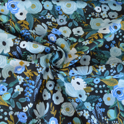 Tissu Rifle Paper motif fleurs - Collection Garden Party bleu