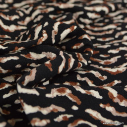 Tissu Jersey de Viscose – Imprimé Zèbre Marron & Écru sur Fond Noir