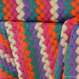 Tissu crochet à rayures multicouleurs