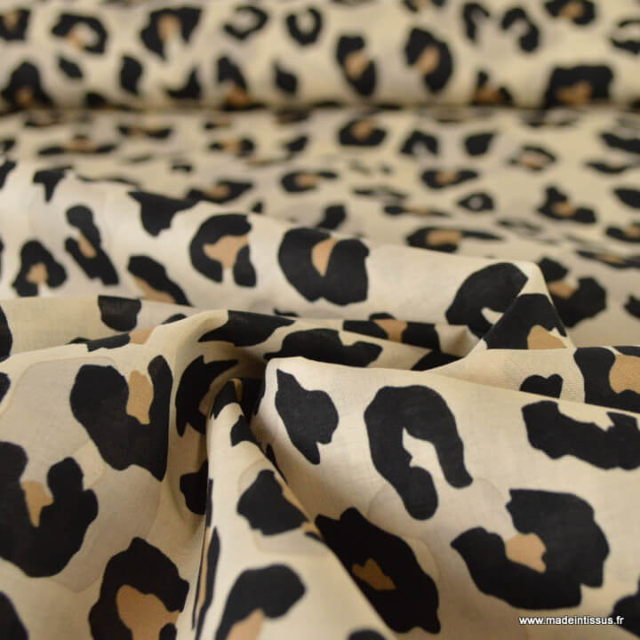 Tissu voile de coton léopard sable – imprimé animal | Made In Tissus
