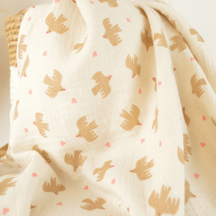 Tissu double gaze de coton Bio Poppy motif oiseaux fond Ecru