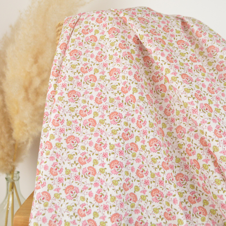 Tissu voile de coton bio petites fleurs roses et vertes