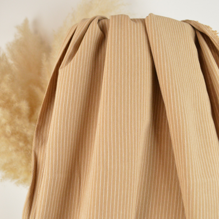 Tissu coton mélangé à rayures fines Beige