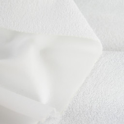 Tissu Alèse blanc imperméable - 195 cm
