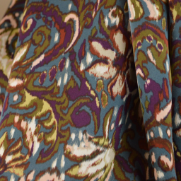 Satin Duchesse Imprimé – Motif Paisley & Fleurs sur Fond Bleu